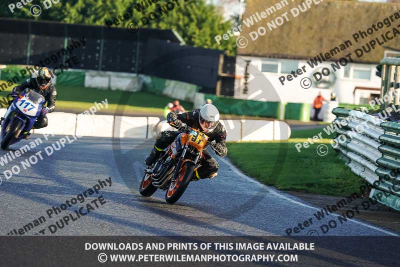 enduro digital images;event digital images;eventdigitalimages;mallory park;mallory park photographs;mallory park trackday;mallory park trackday photographs;no limits trackdays;peter wileman photography;racing digital images;trackday digital images;trackday photos